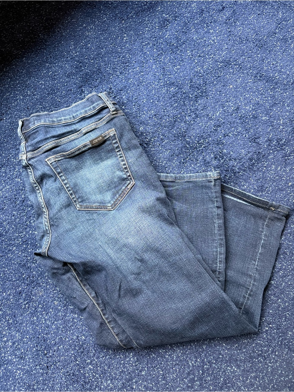 Joe’s jean’s slim fit Aldo - great straight leg size 34